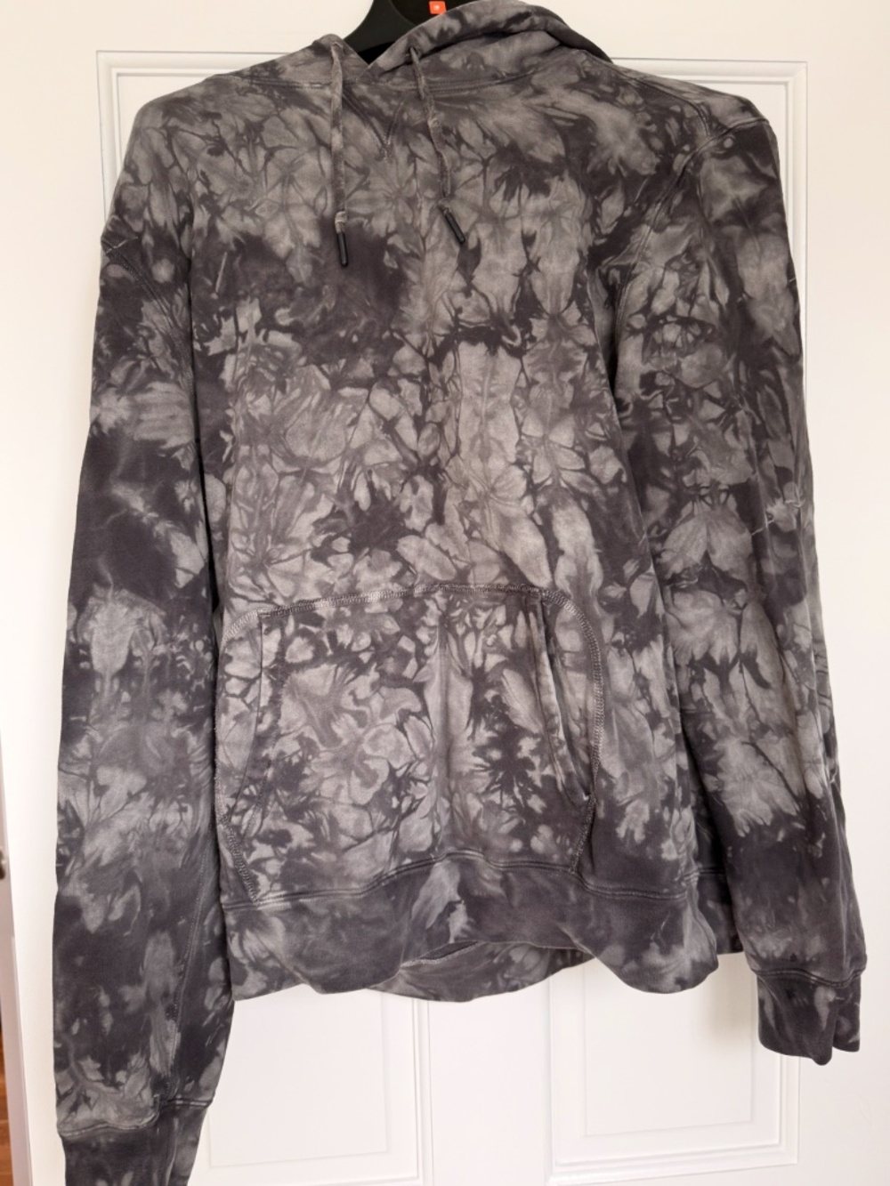 Wellen Hoodie dark grey Tie Dye Organic Cotton